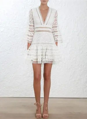 Özel Tasarım Beyaz Dantel Detay Elbise ( M ve L Beden)